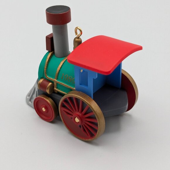 Hallmark Keepsake The Ornament Express 1989, Set of Three Handcrafted Ornaments - Picture 4 of 15